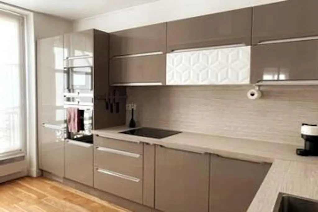 Apartment Appartement Place Des Vosges, 1 Chambres 4 P Paris